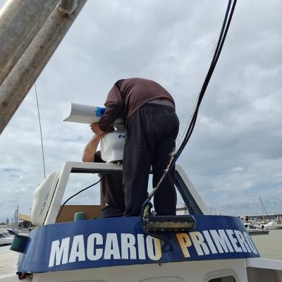 Trabajos instalación antena radar